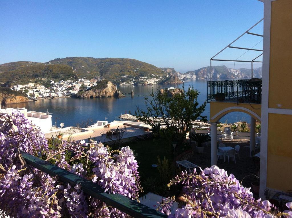 Villa Ersilia Ponza Eksteriør billede