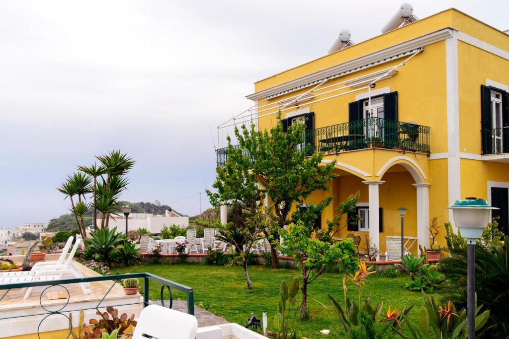 Villa Ersilia Ponza Eksteriør billede