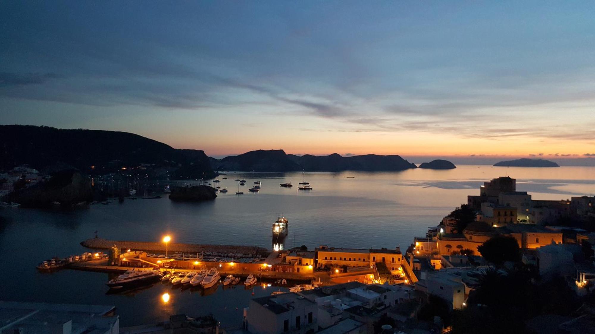 Villa Ersilia Ponza Eksteriør billede