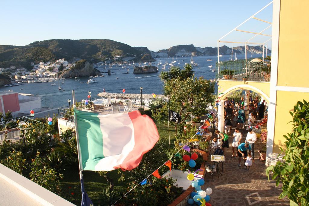 Villa Ersilia Ponza Eksteriør billede